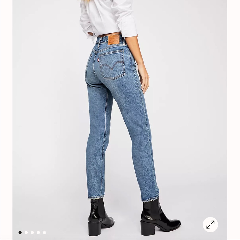 Levi’s Wedgie High Rise Jean